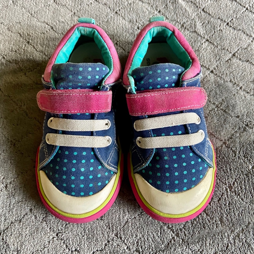 See Kai Run sneakers size 9